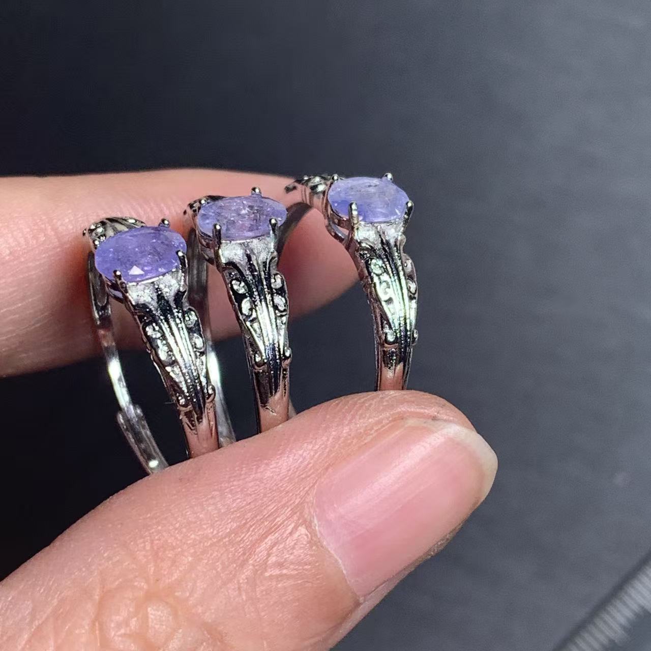 Кольцо с натуральным танзанито – обзор и цена Body Jewelry High Quality